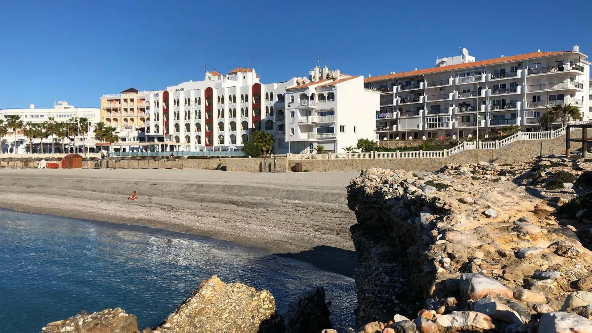 Arce II Studio 9 Nerja